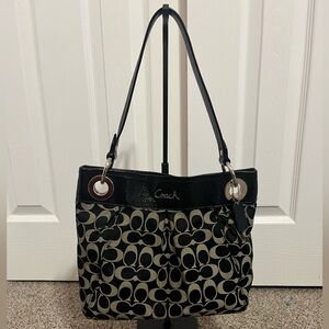 SOLD!!! VTG EUC Coach Sig Hobo Bucket Bag w/ Dust Bag